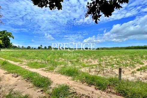 Land for sale in Nong Pla Lai, Chonburi