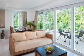 1 Bedroom Villa for sale in Kata Ocean View Condominium, Karon, Phuket