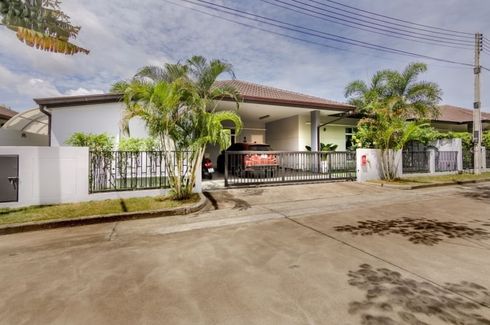 3 Bedroom Villa for sale in Panalee Banna Village, Huai Yai, Chonburi