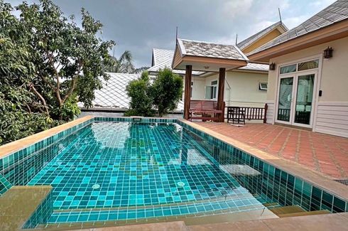 6 Bedroom Villa for Sale or Rent in Amorn Village, Nong Prue, Chonburi