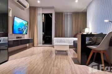 Condo for sale in RHYTHM Ekkamai, Khlong Tan Nuea, Bangkok near BTS Ekkamai