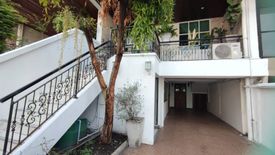 3 Bedroom Townhouse for rent in Khlong Tan Nuea, Bangkok