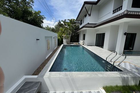 4 Bedroom Villa for sale in Mooban Wangtan, San Phak Wan, Chiang Mai