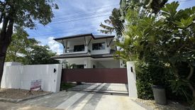 4 Bedroom Villa for sale in Mooban Wangtan, San Phak Wan, Chiang Mai