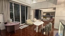 3 Bedroom Condo for rent in Khlong Toei Nuea, Bangkok near MRT Sukhumvit