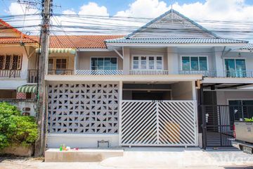 3 Bedroom Townhouse for sale in Khlong Sam, Pathum Thani