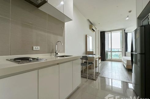 Condo for rent in TC Green, Huai Khwang, Bangkok near MRT Phetchaburi
