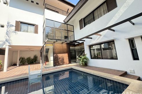 4 Bedroom Villa for rent in Khlong Tan Nuea, Bangkok