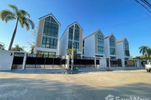 3 Bedroom House for rent in Baan Kaew Sa, Rim Nuea, Chiang Mai