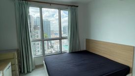 2 Bedroom Condo for sale in Life Ratchadapisek, Huai Khwang, Bangkok near MRT Huai Khwang