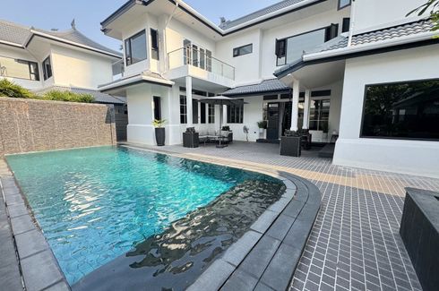 4 Bedroom Villa for rent in Khlong Tan Nuea, Bangkok