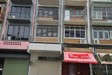 5 Bedroom Townhouse for rent in Bang Phlat, Bangkok near MRT Sirindhorn