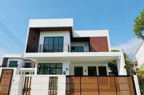 4 Bedroom House for sale in Suthep, Chiang Mai