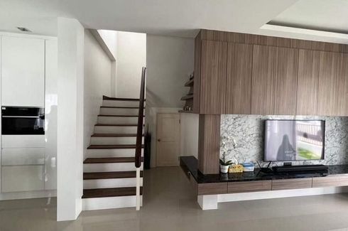 2 Bedroom House for sale in Uraiwan Grand Villa, Nong Prue, Chonburi