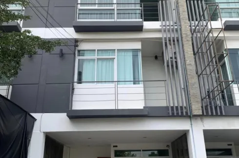 4 Bedroom House for sale in I Place, Lat Phrao, Bangkok