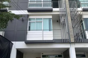 4 Bedroom House for sale in I Place, Lat Phrao, Bangkok