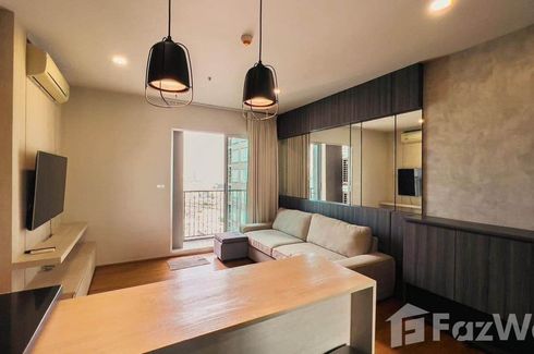 1 Bedroom Condo for rent in Hive Taksin, Khlong Ton Sai, Bangkok near BTS Wongwian Yai