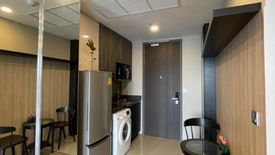 1 Bedroom Condo for rent in Si Phraya, Bangkok near MRT Sam Yan