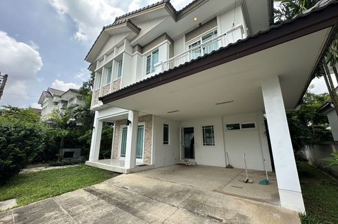 3 Bedroom House for rent in Hua Mak, Bangkok