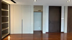 3 Bedroom Condo for sale in Ploenchit Terrace, Langsuan, Bangkok near BTS Ploen Chit