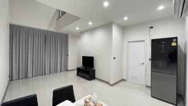 4 Bedroom Townhouse for rent in Bang Khun Kong, Nonthaburi