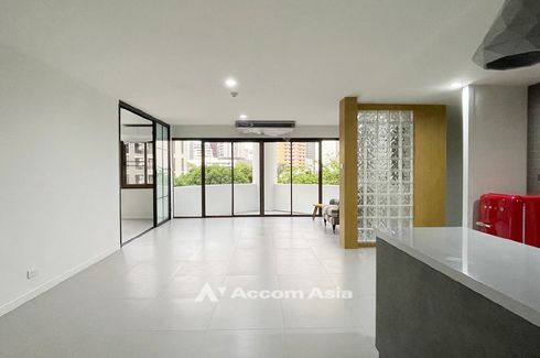 2 Bedroom Condo for sale in Khlong Tan Nuea, Bangkok near BTS Thong Lo