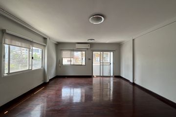 4 Bedroom Townhouse for rent in Phra Khanong, Bangkok near BTS Phra Khanong