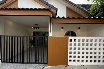 2 Bedroom Townhouse for sale in Baan Natthakon Bangcheeor, Ratsada, Phuket