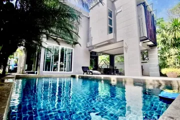 4 Bedroom House for rent in Sinthana Village, San Phranet, Chiang Mai