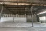 Warehouse / Factory for rent in Khlong Tan Nuea, Bangkok