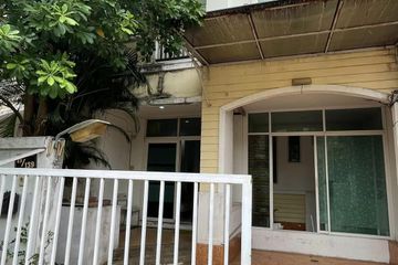 3 Bedroom Townhouse for sale in Lat Sawai, Pathum Thani