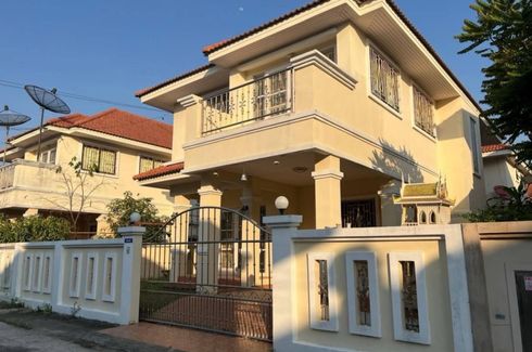 3 Bedroom House for sale in Muban Wisetsuk Nakhon, Thung Khru, Bangkok