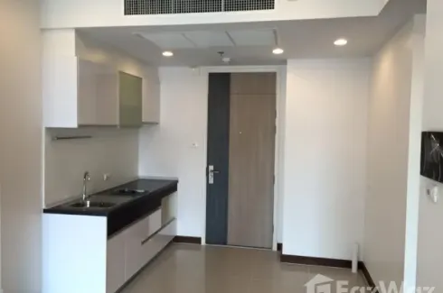 1 Bedroom Condo for sale in Supalai Lite Sathorn - Charoenrat, Bang Khlo, Bangkok near BTS Saphan Taksin