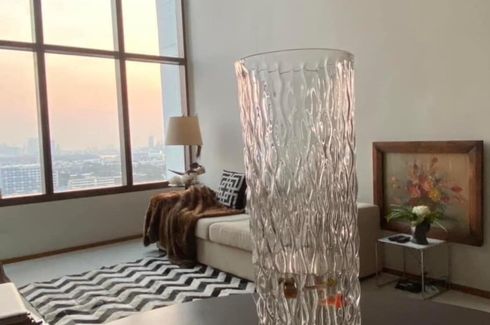 1 Bedroom Condo for sale in The Emporio Place, Khlong Tan, Bangkok near BTS Phrom Phong