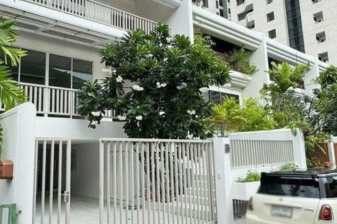 3 Bedroom House for sale in Khlong Tan, Bangkok near BTS Phrom Phong