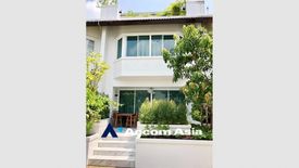 4 Bedroom Townhouse for sale in Khlong Toei, Bangkok near MRT Khlong Toei