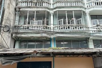 8 Bedroom Townhouse for sale in Bang Khlo, Bangkok