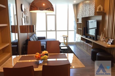 2 Bedroom Condo for sale in Silom, Bangkok near BTS Surasak