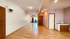 1 Bedroom Apartment for sale in Centurion Park, Phaya Thai, Bangkok near BTS Ari