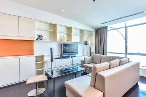 2 Bedroom Condo for sale in Baan Sathorn Chaopraya, Khlong Ton Sai, Bangkok near BTS Krung Thon Buri