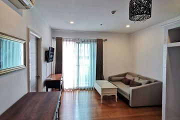 1 Bedroom Condo for rent in Hive Taksin, Khlong Ton Sai, Bangkok near BTS Wongwian Yai