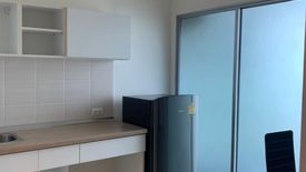 Condo for rent in Wong Sawang, Bangkok