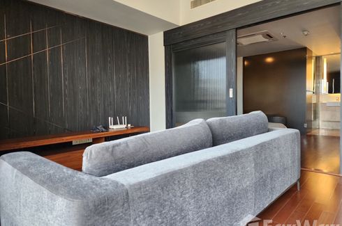 1 Bedroom Condo for sale in Hansar Rajdamri, Lumpini, Bangkok near BTS Chit Lom