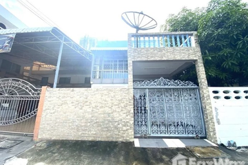 4 Bedroom Townhouse for sale in Baan Ruam Chit 22, Khlong Tan, Bangkok near MRT Queen Sirikit National Convention Centre