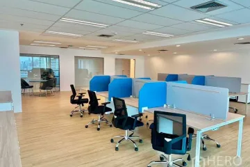 Office for rent in Huai Khwang, Bangkok near MRT Thailand Cultural Centre