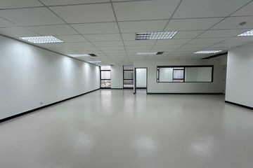 1 Bedroom Office for rent in Din Daeng, Bangkok near MRT Sutthisan