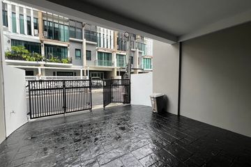 3 Bedroom Townhouse for Sale or Rent in Phra Khanong, Bangkok near BTS On Nut