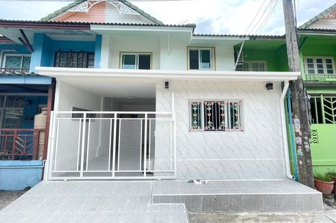 3 Bedroom Townhouse for sale in Baan Pruksa 12 Rangsit-Klong 3, Khlong Sam, Pathum Thani