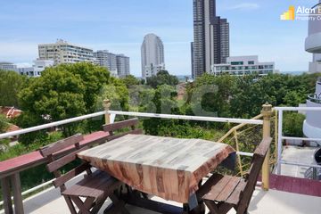 5 Bedroom Townhouse for Sale or Rent in Bueng, Chonburi