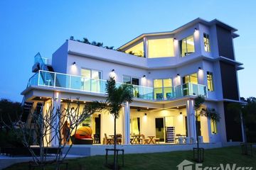 5 Bedroom Villa for sale in Phoenix Golf Villa, Huai Yai, Chonburi